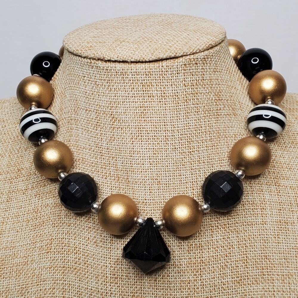 Vintage Necklace Casual Career Gold Silver Black Beads 16 Inch
